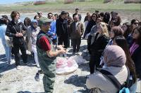 MAKÜLÜ ÖĞRENCİLER LİMNOLOJİ DERSİNİ GÖL KENARINDA İŞLEDİ
