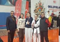 TEKVANDO’DA BURDUR’A 2 BRONZ MADALYA