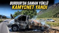 Burdur’da Saman Yüklü Kamyonet Yandı