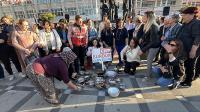 Burdur’da Kadınlardan Tencere ve Tavalarla Protesto