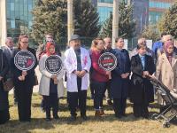 Burdur’da Milli Eğitim Önünde Şiddet Protestosu! Fatma Nur Öğretmen İçin Tek Yürek Oldular