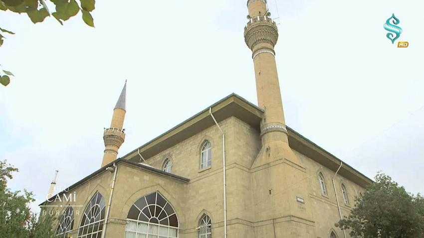 DİYANET AÇIKLADI CUMA GÜNÜ VE KANDİL GECESİ CAMİLER KAPALI