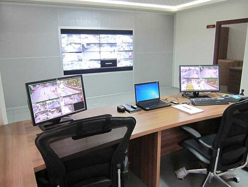PANDEMİ KURALLARINI İHLAL EDENLER MOBESE’DEN TAKİP EDİLİYOR