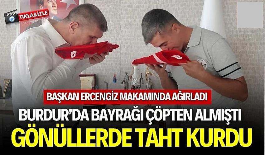 Başkan Ercengiz, Bayrağa Sahip Çıkan İşçiyi Makamında Ağırladı