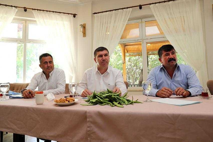 Başkan Ercengiz, Fasulye üretimi yapan köylerin muhtarları ile bir araya geldi