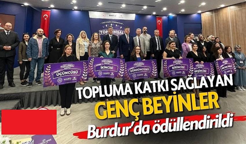 Burdur'da Genç Beyinler Ödüllendirildi