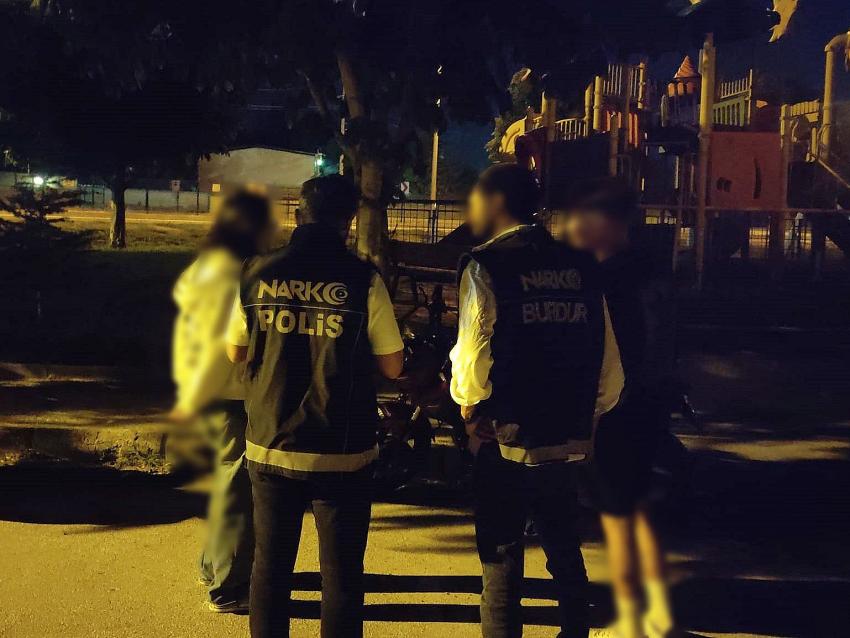 Burdur’da Narkotik Operasyonları: 51 Şüpheliye İşlem Yapıldı