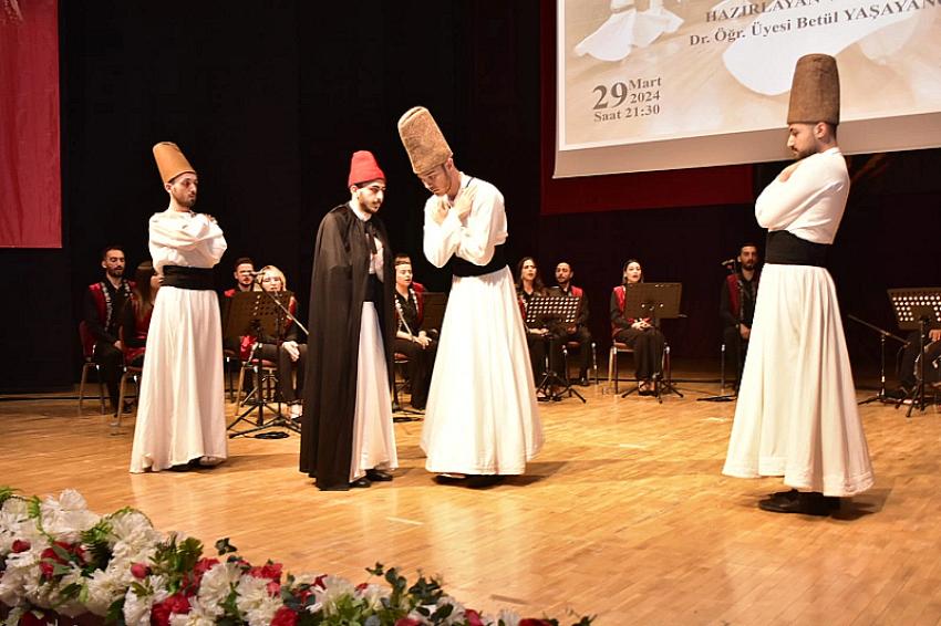 MAKÜ’de Ramazan Ayının Maneviyatı Düzenlenen Konser ile Bir Kez Daha Hissedildi