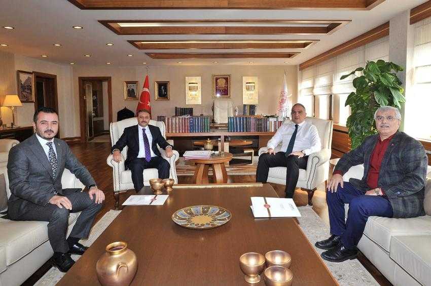 Burdur heyeti Kültür Bakanı Ersoy'u ziyaret etti