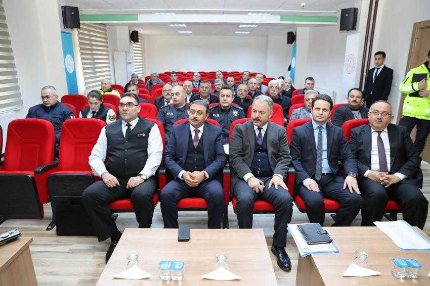 OTOBÜS KAZALARININ ÖNLENMESİNE YÖNELİK TOPLANTI