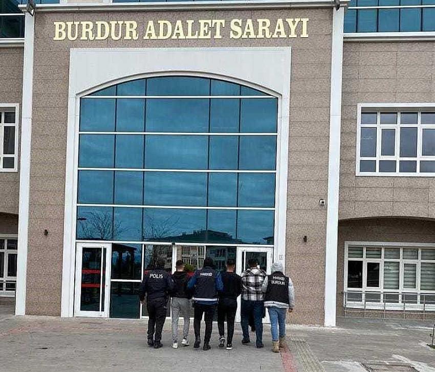 Bucak'ta Uyuşturucu Operasyonları