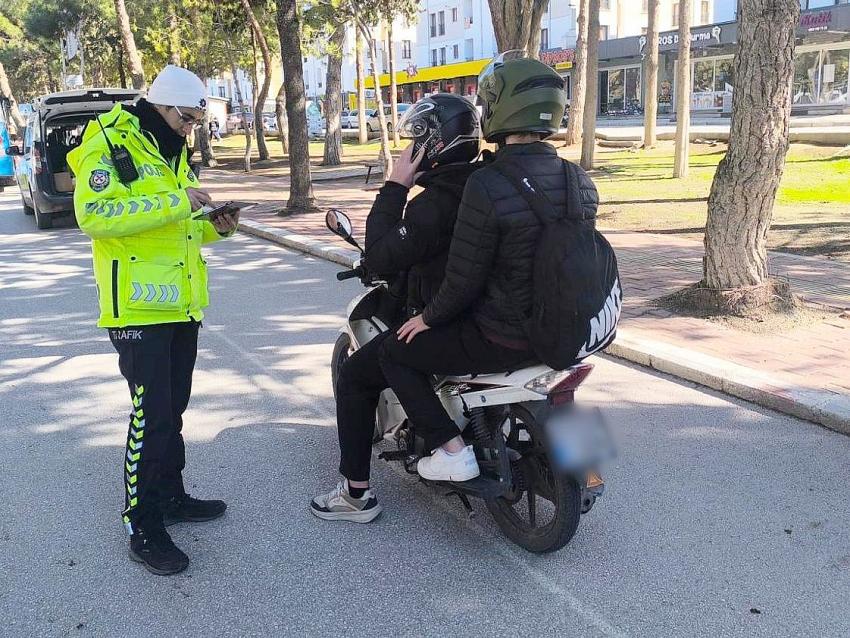 EMNİYET TRAFİK EKİPLERİNDEN TRAFİK DENETİMİ