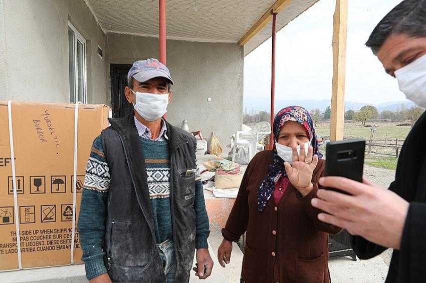 Başkan Ercengiz’den evi yanan aileye yardım eli